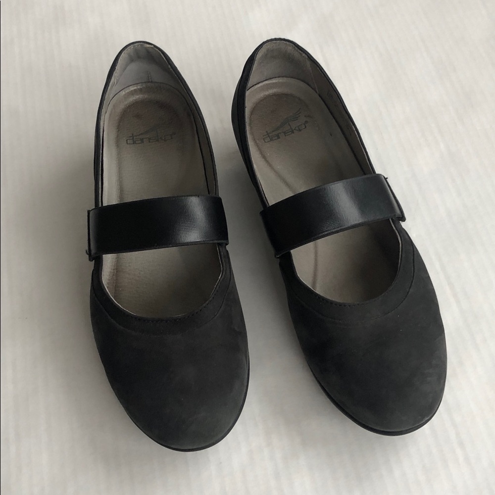 Dansko Kendra Black Maryjanes Size 39, US 8.5-9
